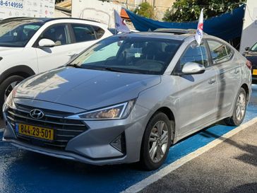 יונדאי אלנטרה