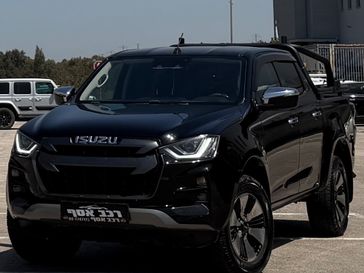 איסוזו D-Max