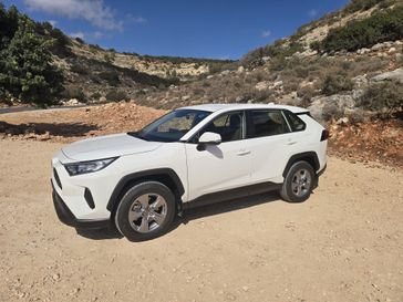 טויוטה RAV4