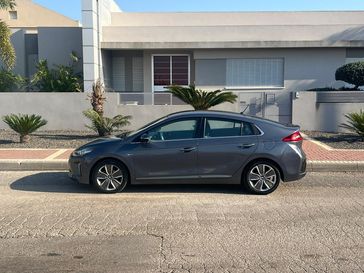 יונדאי איוניק