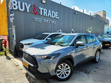 טויוטה קורולה קרוס