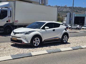 טויוטה C-HR