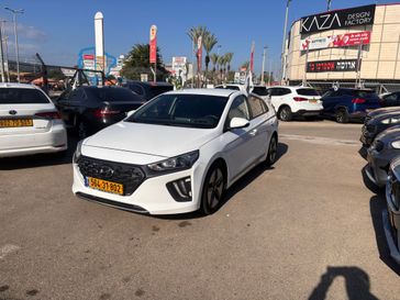 יונדאי איוניק