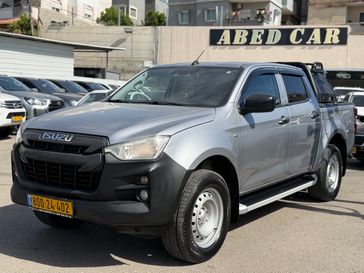 איסוזו D-Max