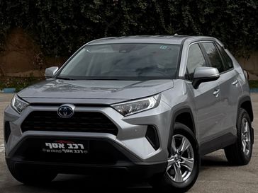 טויוטה RAV4