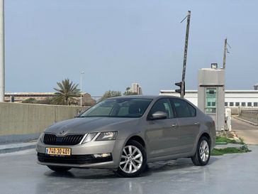 סקודה אוקטביה