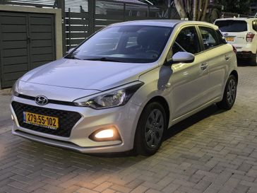 יונדאי I20