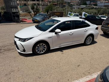 טויוטה קורולה