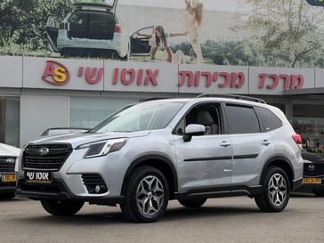 סובארו פורסטר