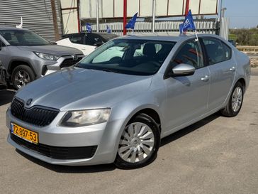 סקודה אוקטביה