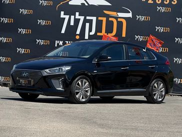 יונדאי איוניק