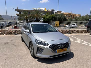 יונדאי איוניק