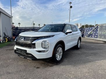 מיצובישי אאוטלנדר