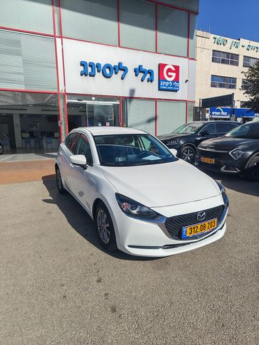מזדה 2