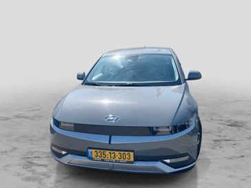 יונדאי איוניק