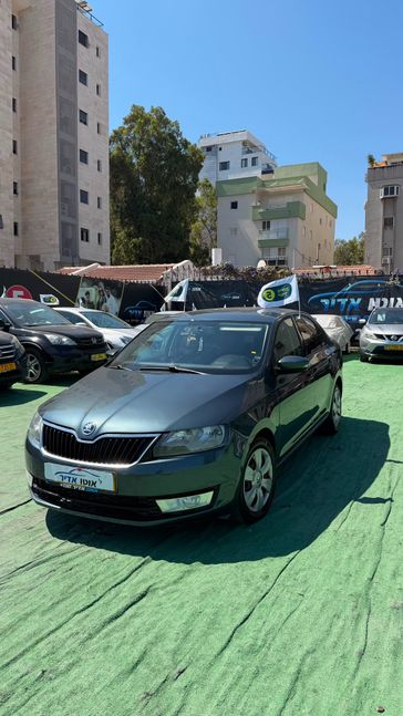 סקודה ראפיד