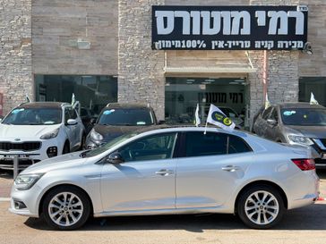רנו מגאן