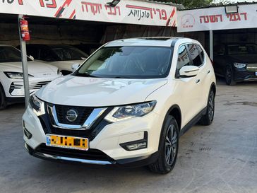 ניסאן X TRAIL