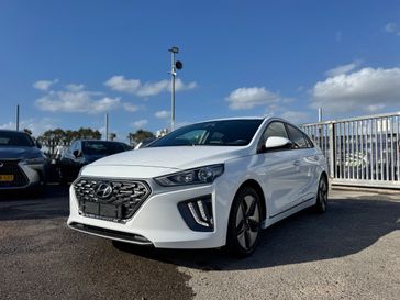 יונדאי איוניק