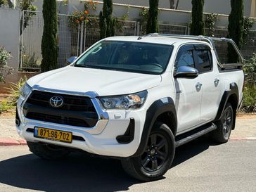 טויוטה היילקס
