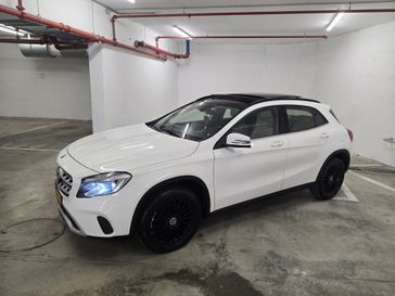 מרצדס GLA קלאס