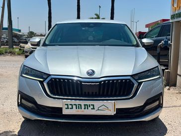 סקודה אוקטביה