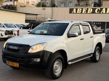 איסוזו D-Max