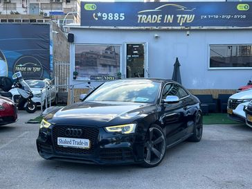 אאודי RS5