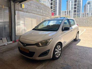 יונדאי I20