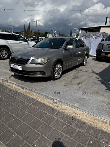 סקודה סופרב