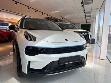 לינק אנד קו LYNKCO 01