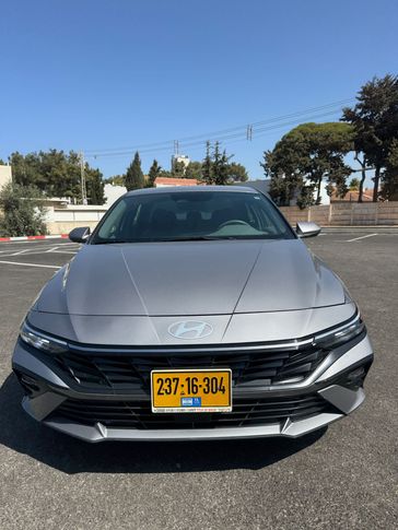 יונדאי אלנטרה