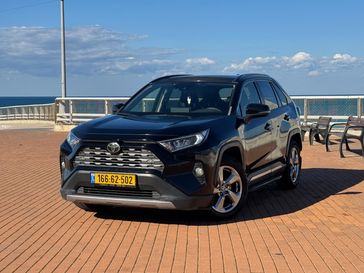 טויוטה RAV4