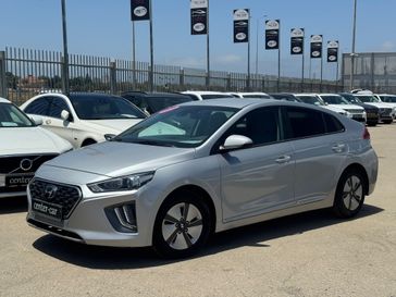 יונדאי איוניק