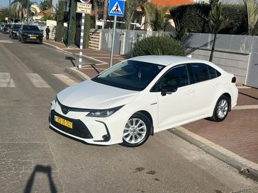טויוטה קורולה