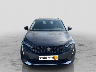 פיג'ו 5008