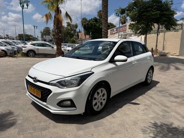 יונדאי I20