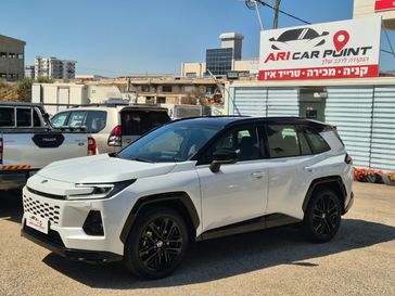 טויוטה RAV4