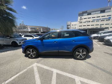 פיג'ו 3008