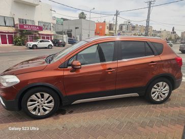 סוזוקי SX4 CROSSOVER