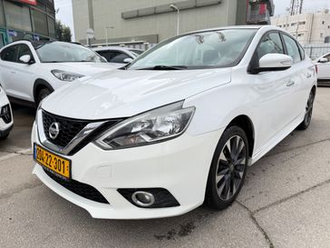 ניסאן סנטרה