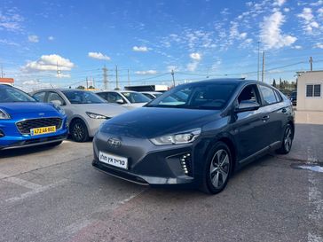 יונדאי איוניק