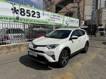 טויוטה RAV4
