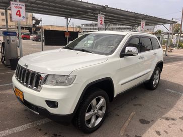 ג'יפ גראנד צ'ירוקי