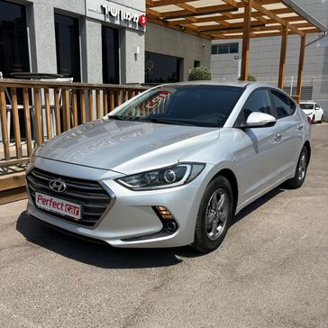 יונדאי אלנטרה