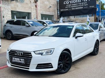 אאודי A4