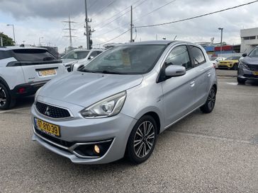 מיצובישי ספייס סטאר