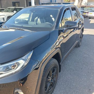 טויוטה RAV4