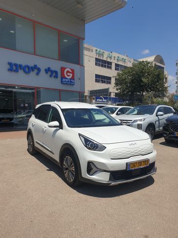 קיה נירו