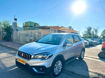 סוזוקי SX4 CROSSOVER